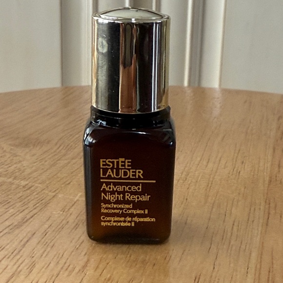 Estée Lauder Advanced Night Repair Synchronized Recovery Complex II Serum 0.24oz - Picture 3 of 14